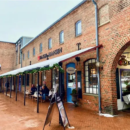 Modern 1br Flat In - & Connected *